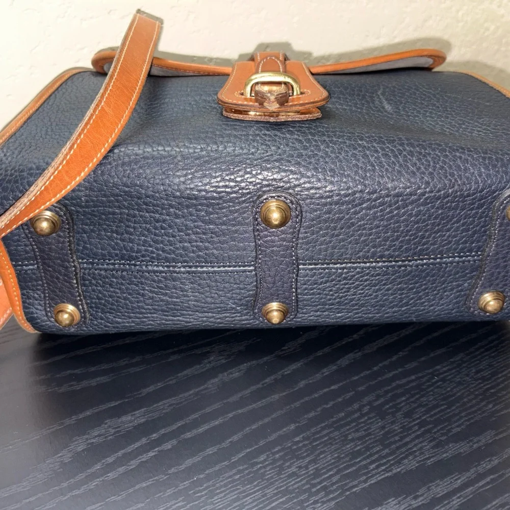 Dooney & Bourke Vintage AWL Black Crossbody – Pebbled Leather - Picture 2 of 3